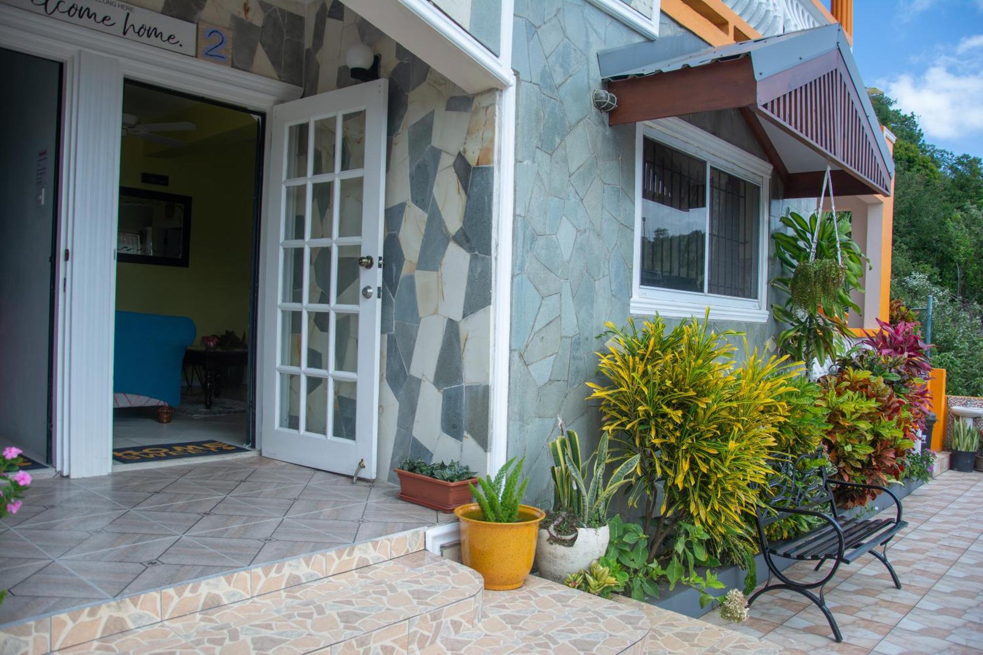 Mountain View Apartments Gros Islet Eksteriør billede